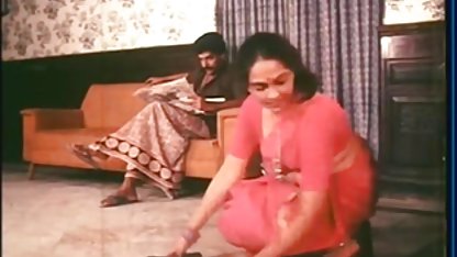 रिच मैक्सिकन वेबकैम हिंदी मूवी सेक्सी हिंदी मूवी सेक्सी के सामने धार में आता है