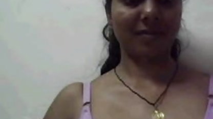 उसके हिंदी सेक्सी मूवी 2 चचेरे भाई के साथ बेब कमबख्त