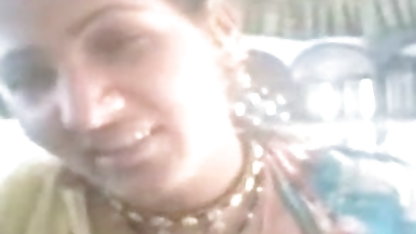 जिलियन सेक्सी फिल्म वीडियो वीडियो जानसन को अपने गुदा को देखने के लिए डॉक्टर की आवश्यकता होती है