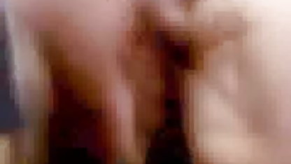 मेरी बहन आप की सेक्सी मूवी मुझे एक blowjob के साथ जगाती है और मैं उसे चोदता हूं क्योंकि गधे अच्छे हैं