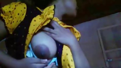 वेलेरिया ने अपनी माँ से छिपी हुई सेक्सी मूवी वीडियो भोजपुरी चुदाई की