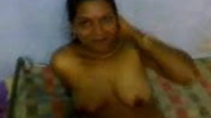 रेबेका लैटिना सेक्सी मूवी वीडियो में वेश्या