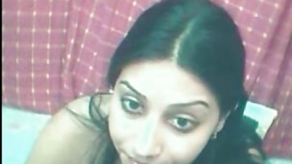 Pendeja maturita अच्छा स्तन के साथ उसे क्रिसमस पर एक सेक्सी मूवी इंडियन मूवी अच्छा मुर्गा देता है