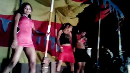 डिल्डो मूवी सेक्सी फिल्म के साथ बहुत चंचल लतीना