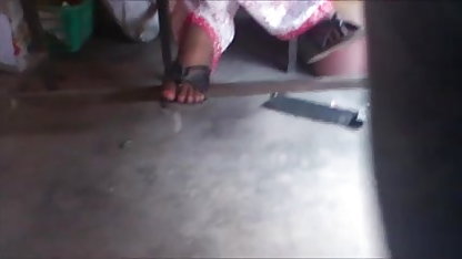बौना अपराधी एक शेरनी की तरह मुर्गा सेक्सी मूवी इन हिंदी की सवारी करता है