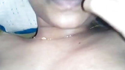 नानी बॉस की पूंछ खाने के मूवी सेक्सी सेक्सी लिए वह सब कुछ करती है