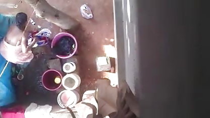 जब आप कार को साफ सेक्सी मूवी सेक्सी मूवी करने जाते हैं और इसे एक प्रभावशाली काले रंग से साफ किया जाता है