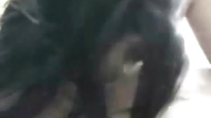 वह इन दो अच्छे sluts बीएफ सेक्सी फिल्में मूवी के स्तन के साथ अपने जूते पर डालता है