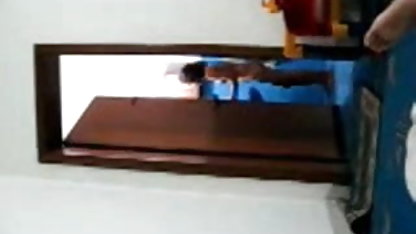 मैं इस छोटी कारमेल त्वचा के साथ बकवास करने के लिए यहां हूं जो जानता है कि कैसे इंग्लिश फिल्म सेक्सी मूवी सींग का बना दिया जाए